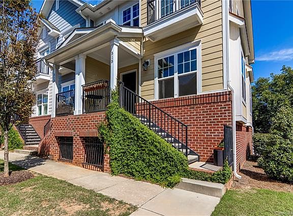 3rd image of 515 Village Park Dr #1