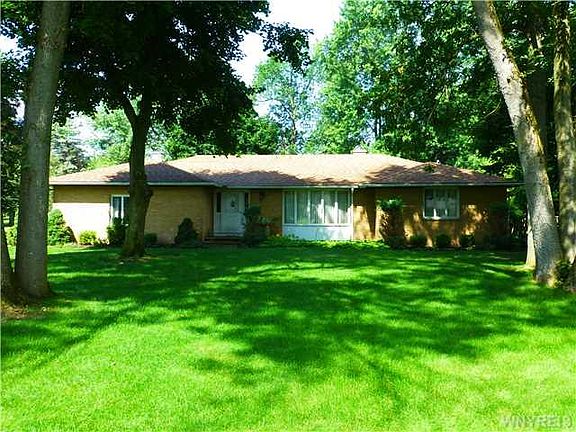 2nd image of 5080 Brookhaven Dr