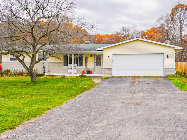 5521 N Belsay Rd, Flint, MI 48506