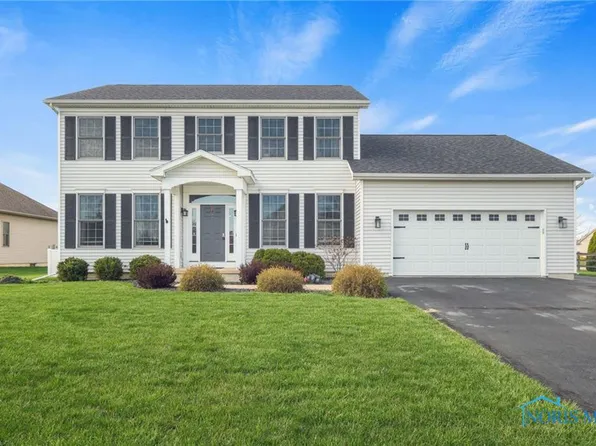 1408 S Redhawk Dr, Perrysburg, OH 43551