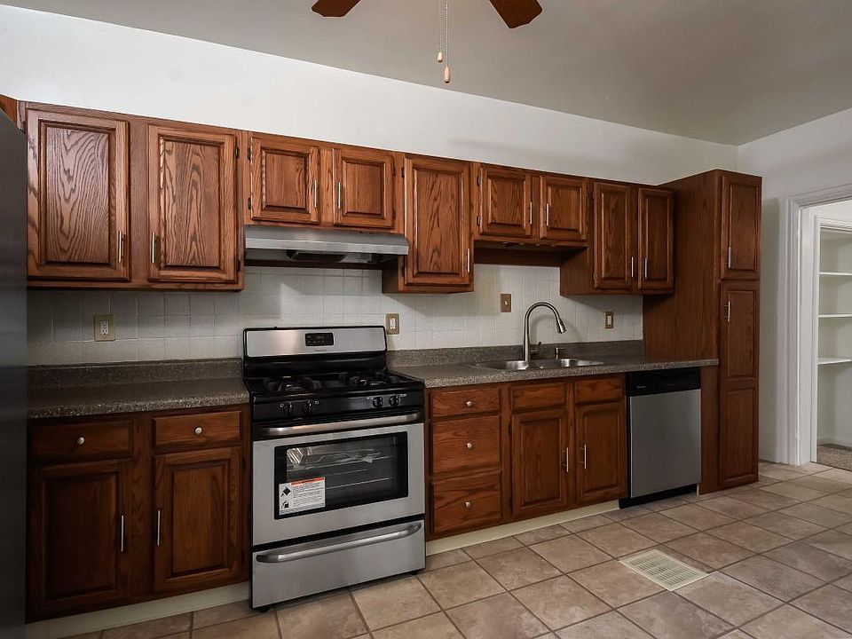 New Kitchen with SS Appliances