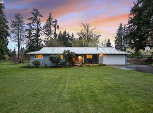 15141 S Curtis Ct, Oregon City, OR 97045