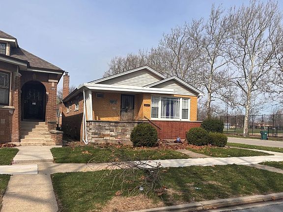 2nd image of 9200 S Racine Ave
