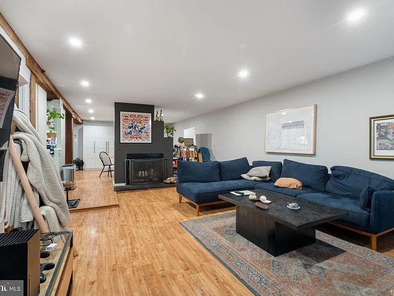 114 Naudain St #18-C — Photo 21