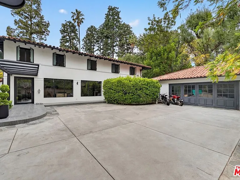 760 S San Rafael Ave — Photo 42