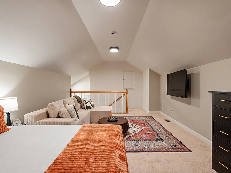 604 Georgian Way #A — Photo 24