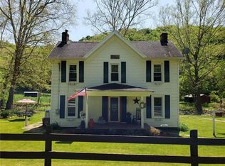 216 Sugar Run Rd, Avella, PA 15312