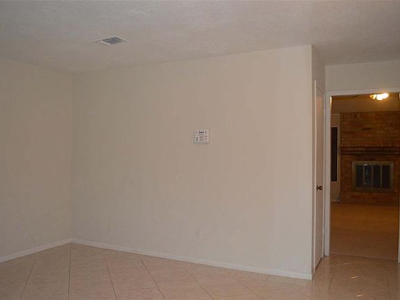 3rd image of 16123 La Cabana Dr