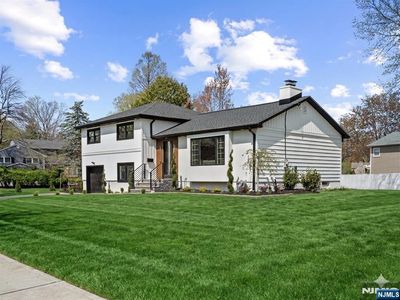 22-35 Radburn Rd, Fair Lawn, NJ, 07410