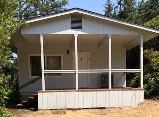 4621 Joshua Ln, Florence, OR 97439