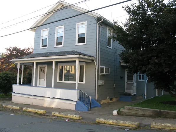 31 La Grange St, Pittston, PA 18640