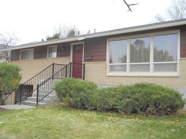39 Valleyview Dr, Pocatello, ID 83204