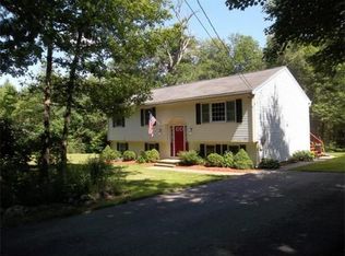 101 Hemlock St, Leicester, MA 01524