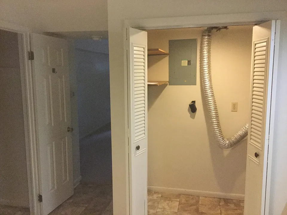 Laundry hook-ups
