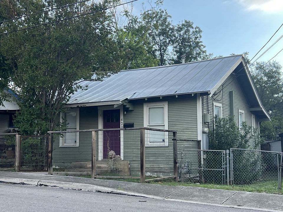 1st image of 420 Benton St #1