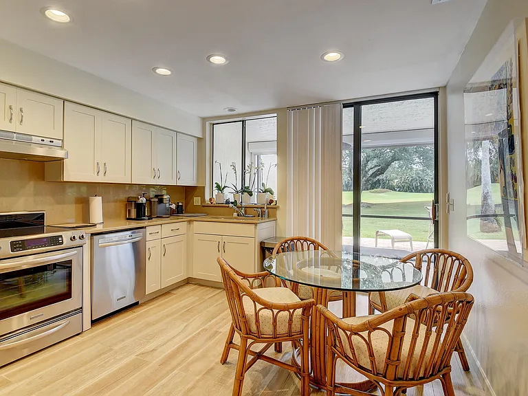 19550 Sawgrass Dr #2102 — Photo 9