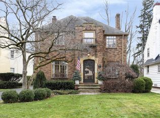19133 Coffinberry Blvd, Fairview Park, OH 44126