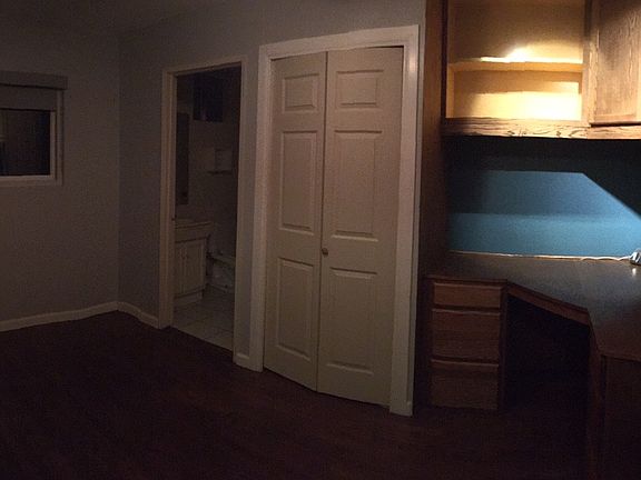 4th image of 21124 Dartmoor Ave