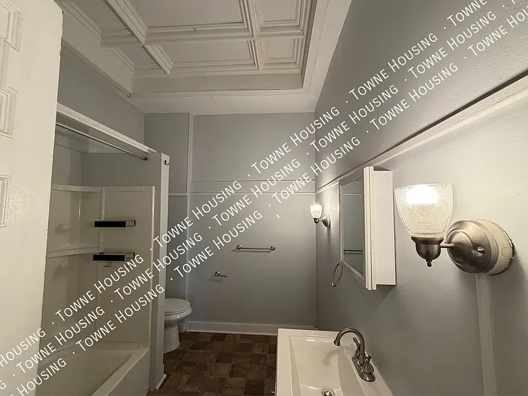 479 Delaware Ave #5 — Photo 15