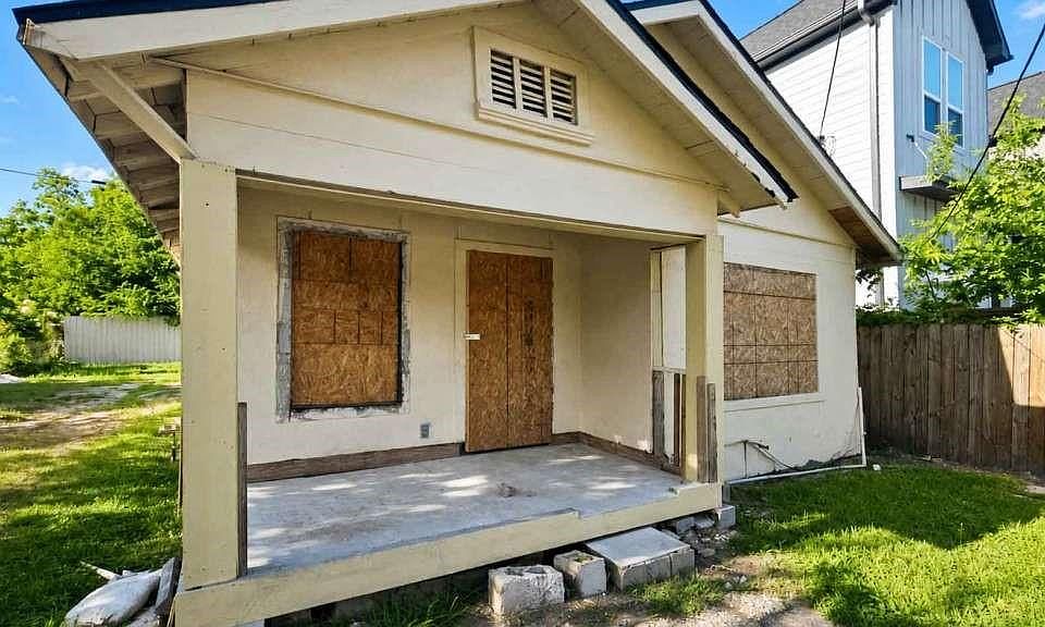 1st image of 3109 Evella St