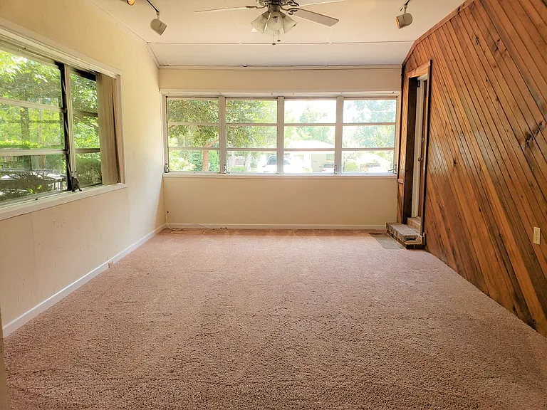 1226 Brandt Dr — Photo 11