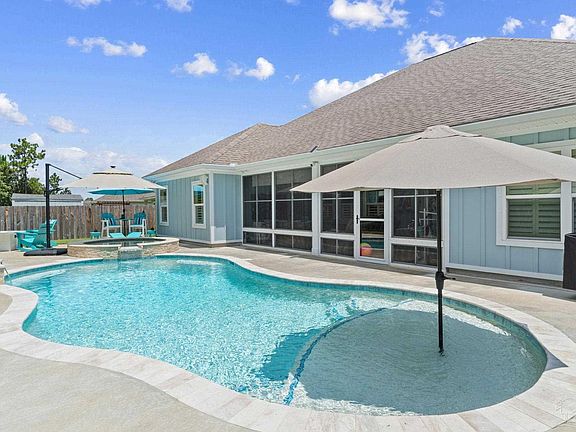 4th image of 6074 Forest Bay Ave