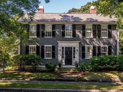 41 Lowell Rd, Concord, MA, 01742