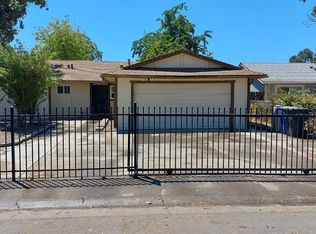 220 Silver Eagle Rd, Sacramento, CA 95838