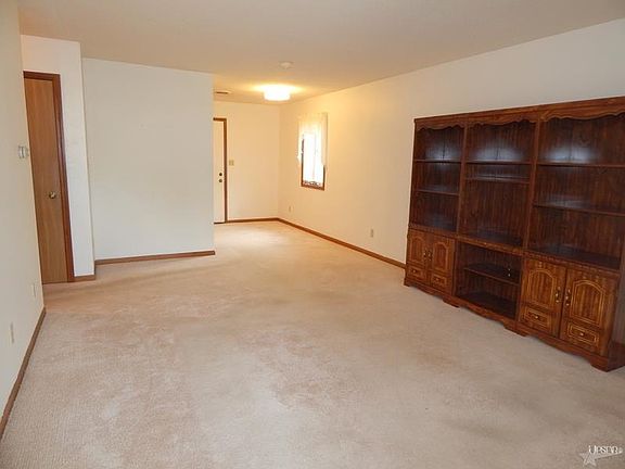 4th image of 328 W Central Ave APT 8