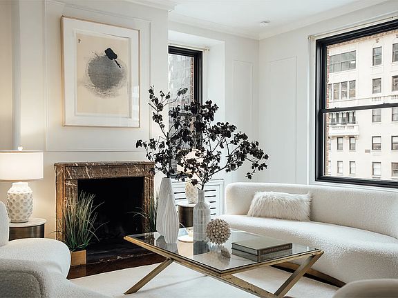 3rd image of 470 Park Ave APT 9C