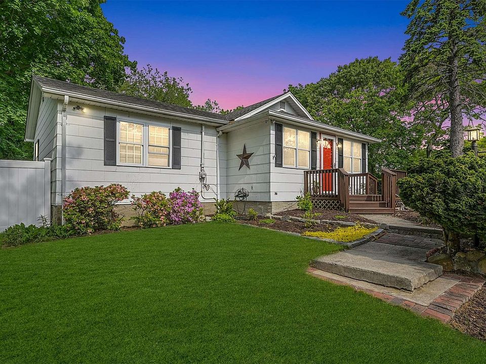 1st image of 70 Zenith Rd
