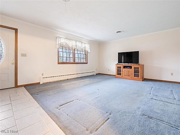 3rd image of 2765 N Lawndale Pl