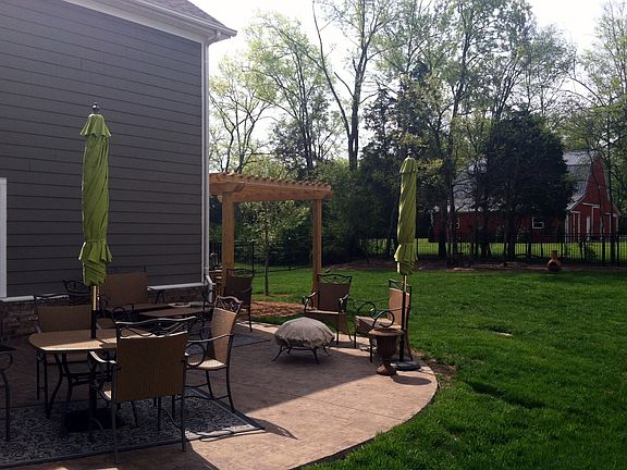 Cobblestone stamped patio