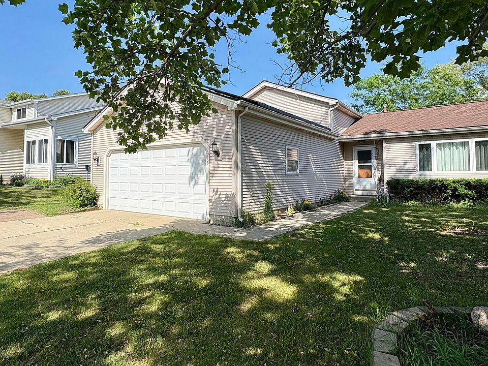 1st image of 313 Linden Dr