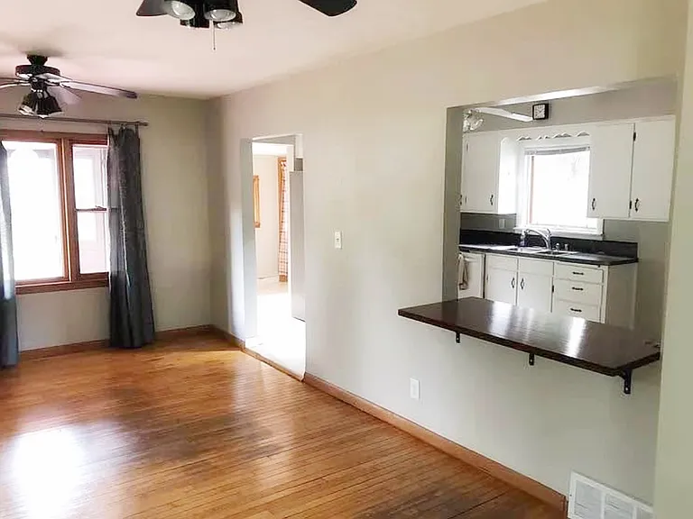605 Fountain St — Photo 5
