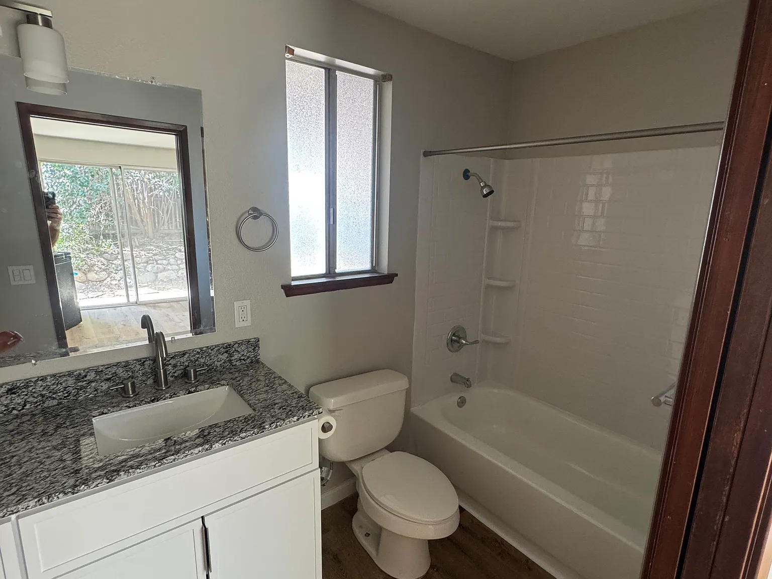 2 bed, 1200 sqft, $2,795 — Photo 2