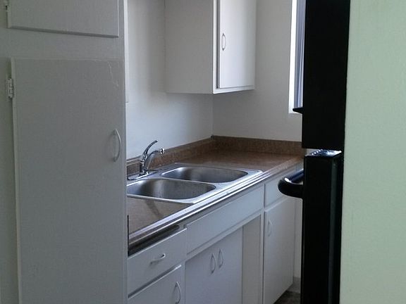 5th image of 5041 Del Monte Ave #5047