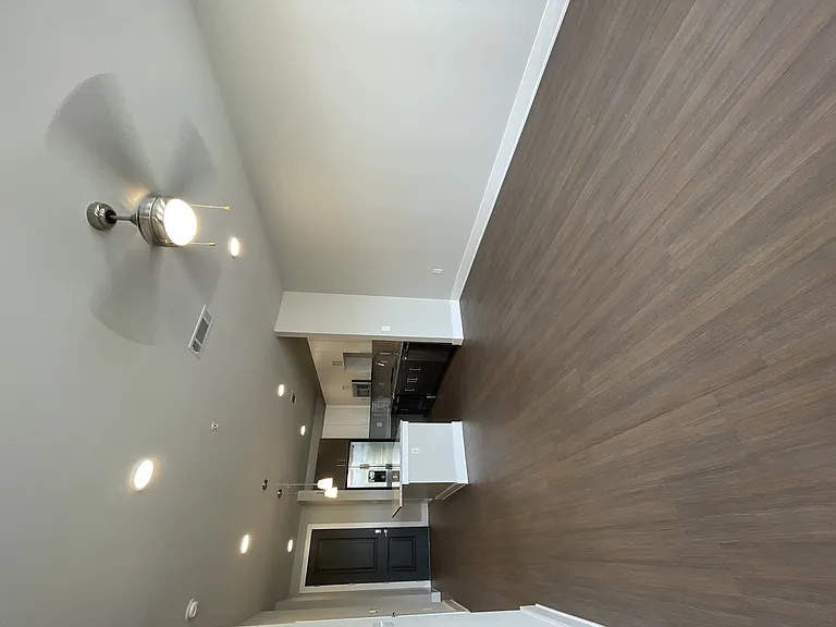 915 Glenwood Apartments on the Beltline — Photo 113