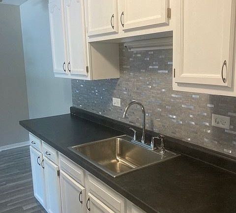 2nd image of 810 E Shady Way APT 210