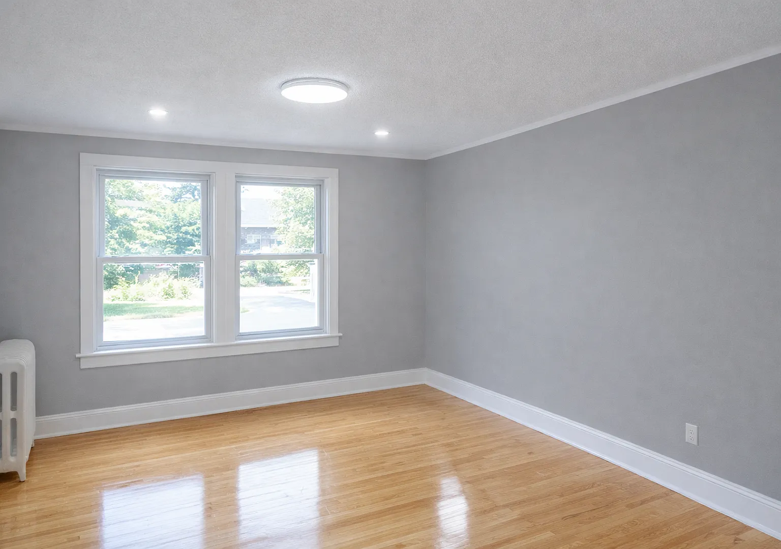 Dinkytown- Amazing Location! Affordable 5 Bedroom House For Sept 2027 Move In — Photo 3