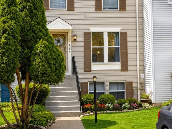 8486 Kirby St, Manassas, VA 20110