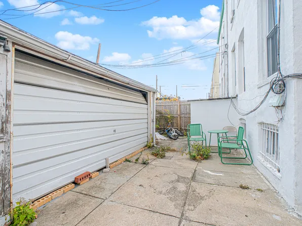 517 79th Street image 3 of 37