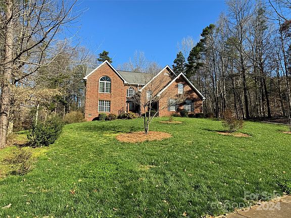 2nd image of 9535 Edwards Pl