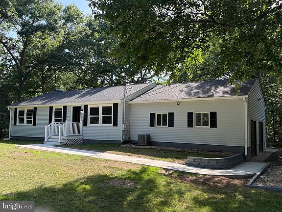 2nd image of 3015 Park Ave