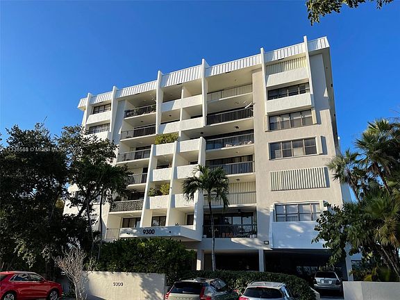 2nd image of 9300 Bay Harbor Ter APT 3C