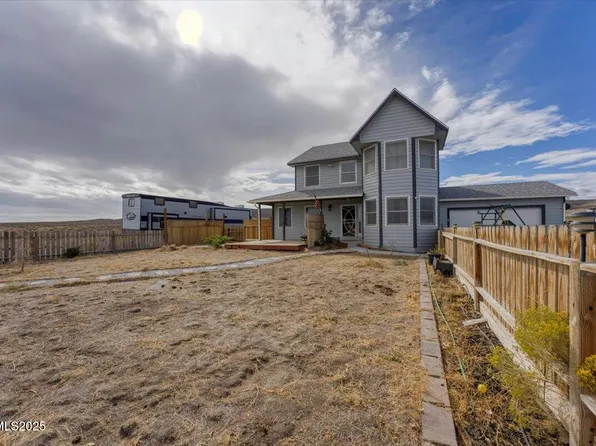 20 Simons Rd, Fernley, NV 89408