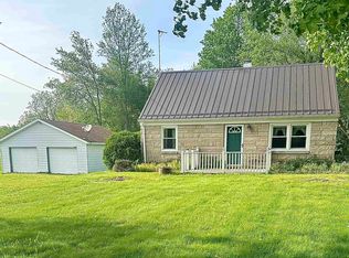 21929 Riley Rd, Lakeville, IN 46536