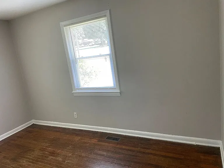 5651 Old Monroe Rd — Photo 4