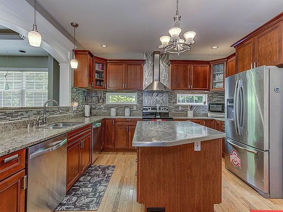 2nd image of 3139 Sorbus Dr