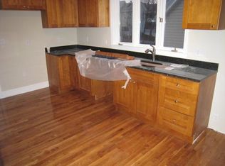 10 Putnam St #A24, Somerville, MA 02143